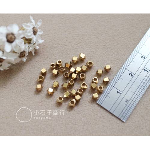 金屬配件-切角方銅珠2.5mm (70入)