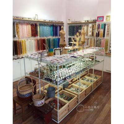easy店內照片