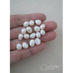 淡水珍珠-不定型(白色) 約6x8mm(1入)