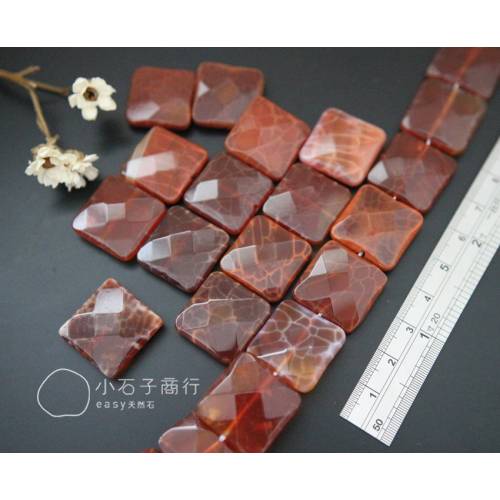 火鳳凰紅瑪瑙-正方切角20mm (1入)