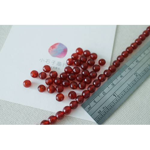 紅瑪瑙-6mm 角珠(小切面) (1入)